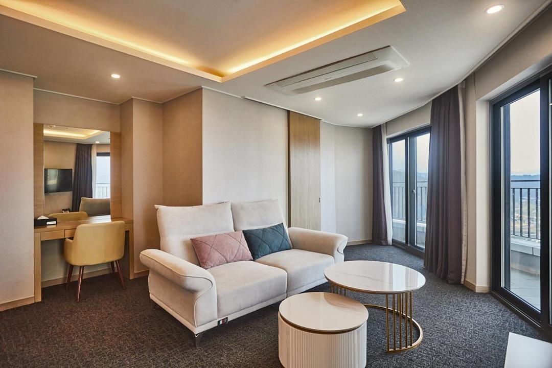 Chuncheon Eston Hotel Luaran gambar